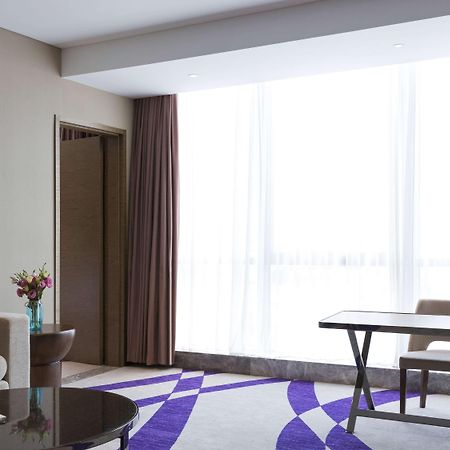 Novotel Rizhao Suning Екстериор снимка