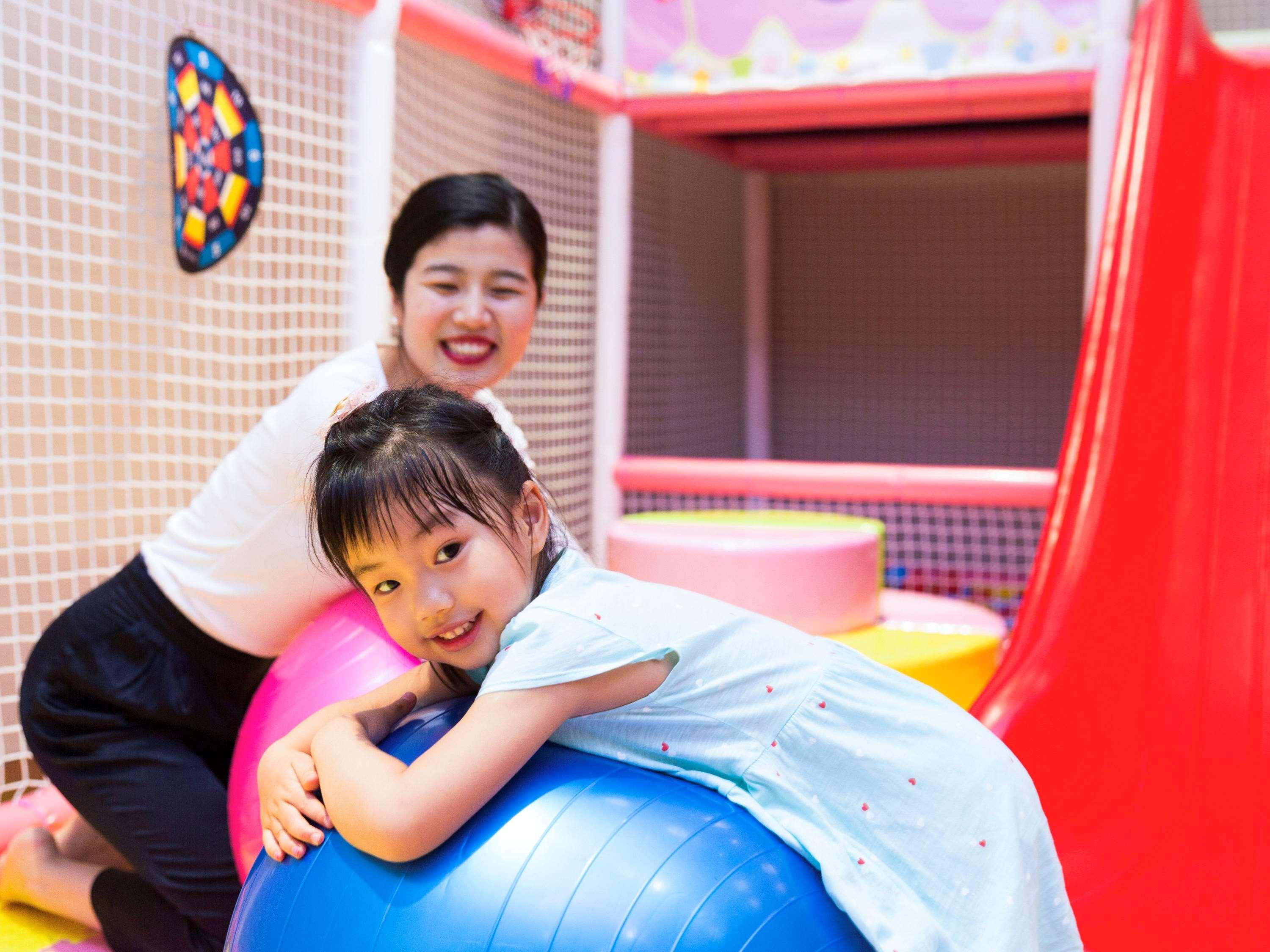Novotel Rizhao Suning Екстериор снимка