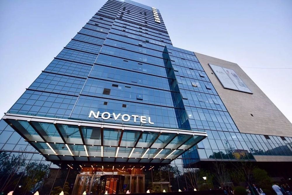 Novotel Rizhao Suning Екстериор снимка
